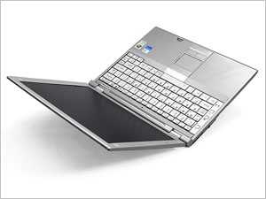 Repose-main Toshiba Portégé R200 - Plasturgie, Base Inférieure Et Pavé Tactile PPR21E